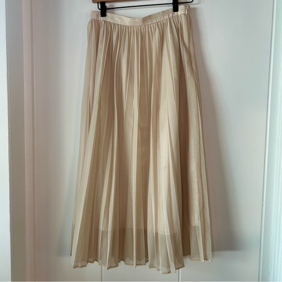 TOMORROWLAND Dresses & Skirts - Ballsey TOMORROWLAND Cream Maxi Skirt elegant Japanese style